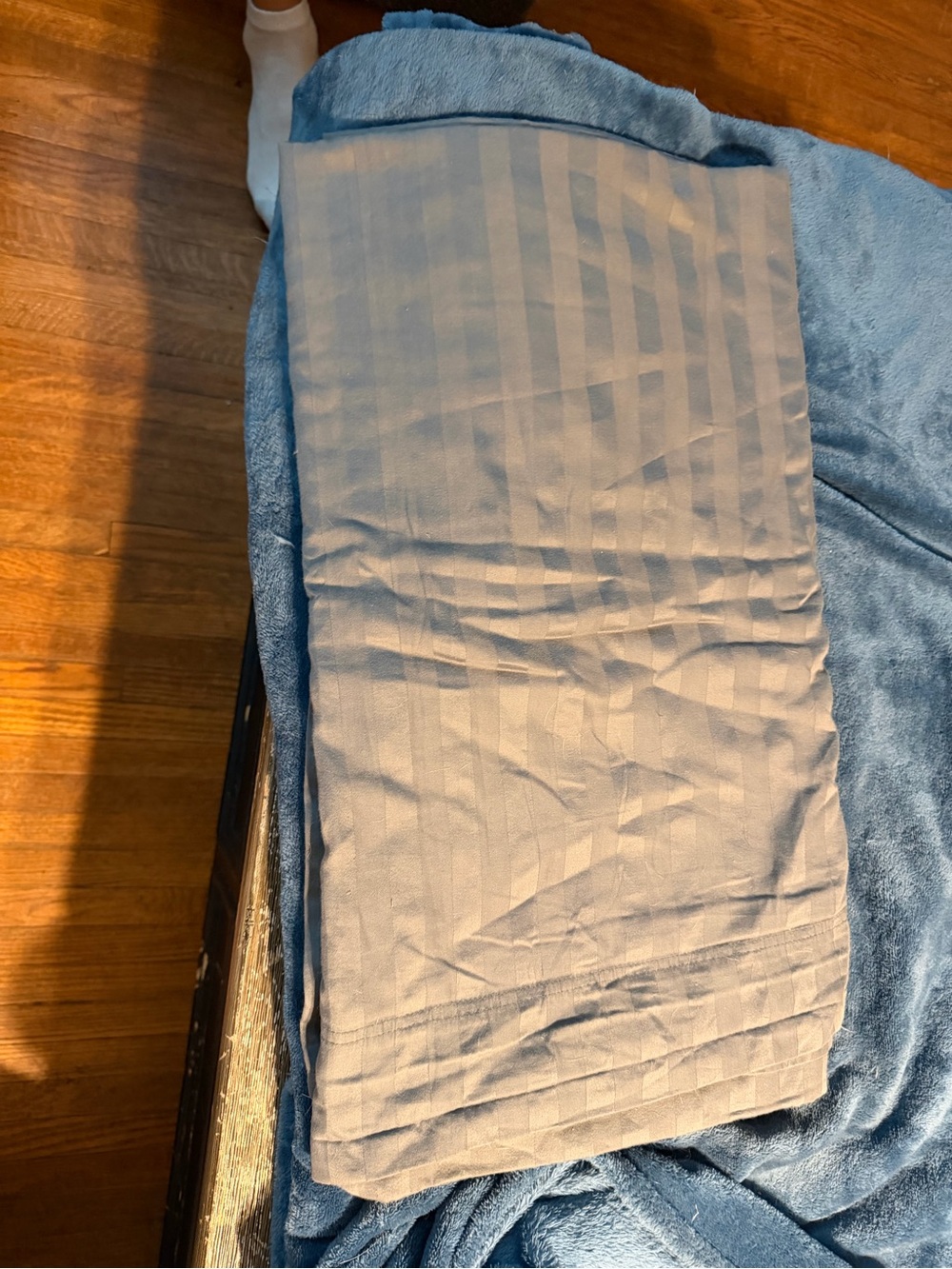Better Homes And Gardens Gray Striped King Size Flat Sheet